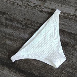 Xhilaration cheeky bikini bottoms